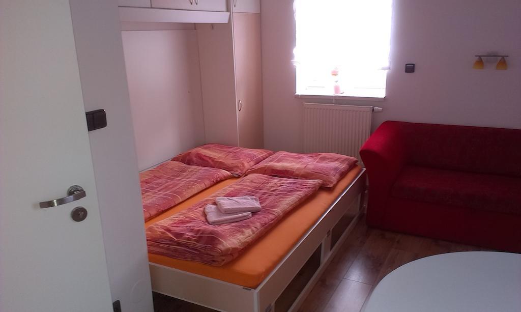 Studia Relax Apartment Železná Ruda Стая снимка